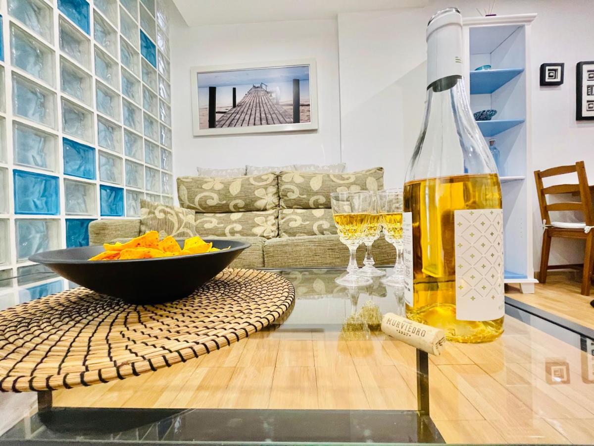 San Antonio - Beach, Pool And Terrace توريمولينوس المظهر الخارجي الصورة