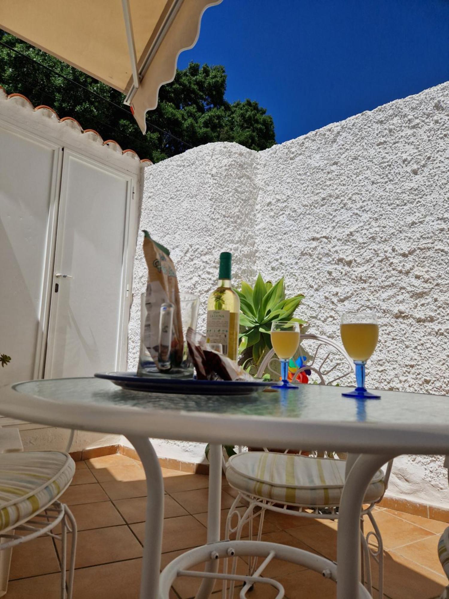 San Antonio - Beach, Pool And Terrace توريمولينوس المظهر الخارجي الصورة